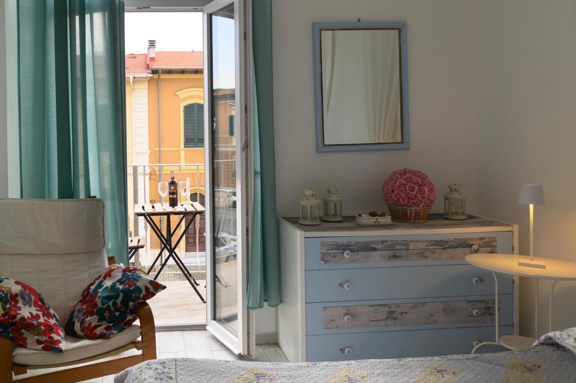 Silvia'S House Apartment Marina Di Pisa Ngoại thất bức ảnh
